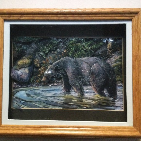 Black bear shadow box 3D paper art - Picture 1 of 3